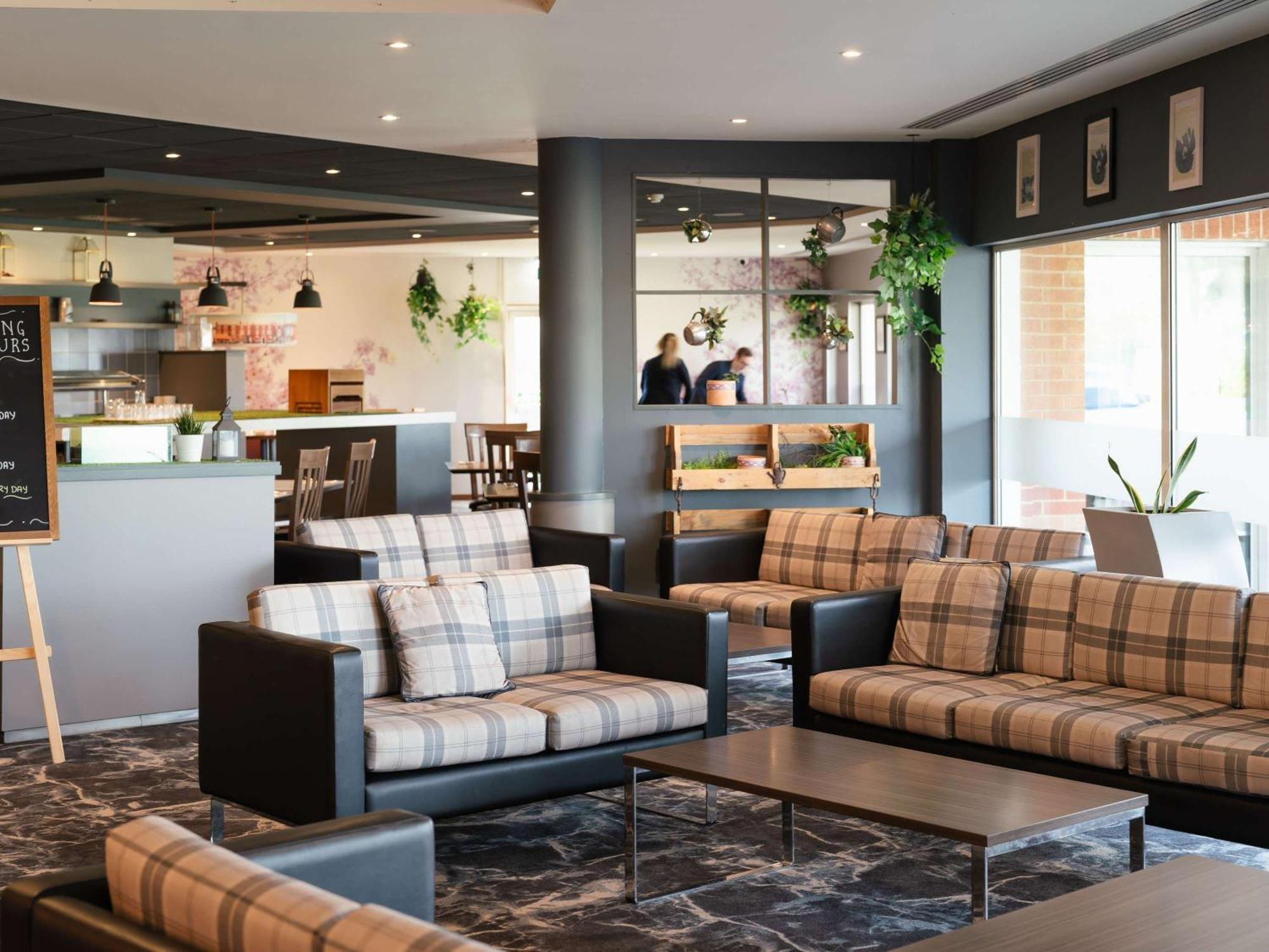 Novotel Milton Keynes Dış mekan fotoğraf