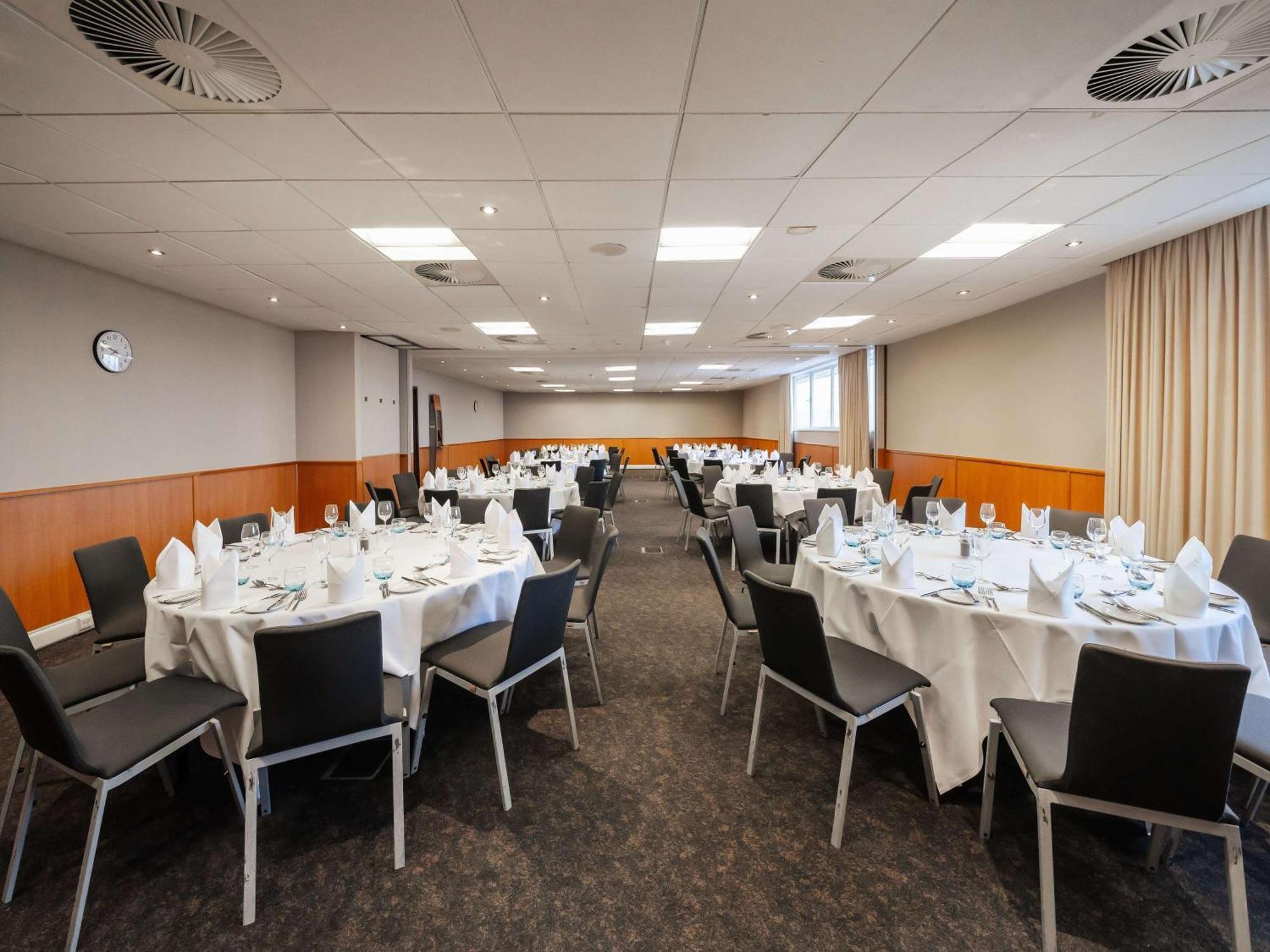 Novotel Milton Keynes Dış mekan fotoğraf