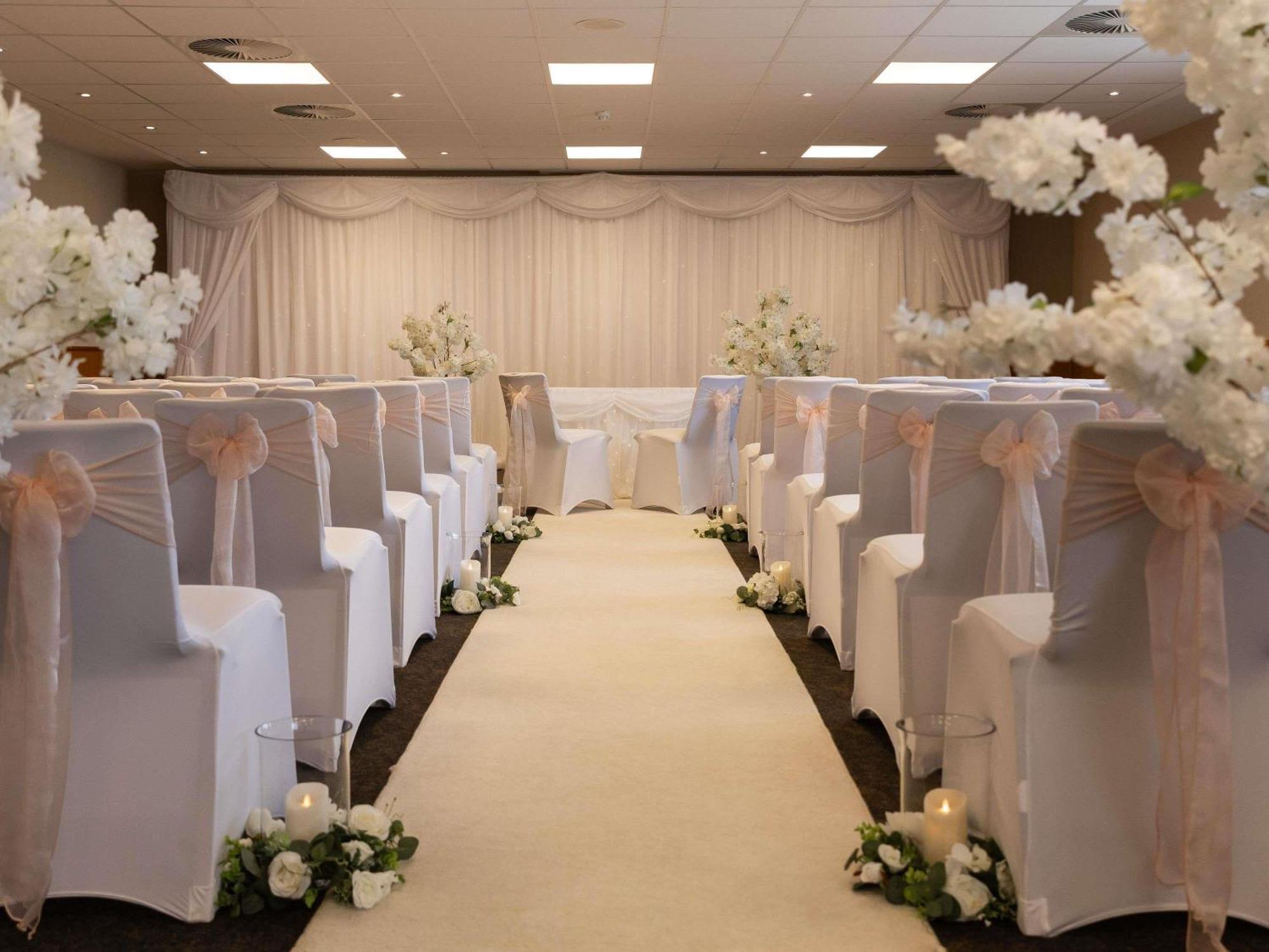 Novotel Milton Keynes Dış mekan fotoğraf